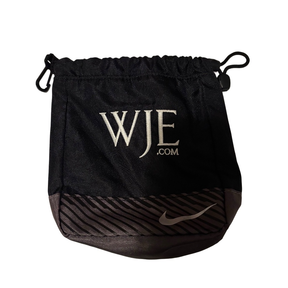 Nike WJE Accessories Pouch in Black and Grey